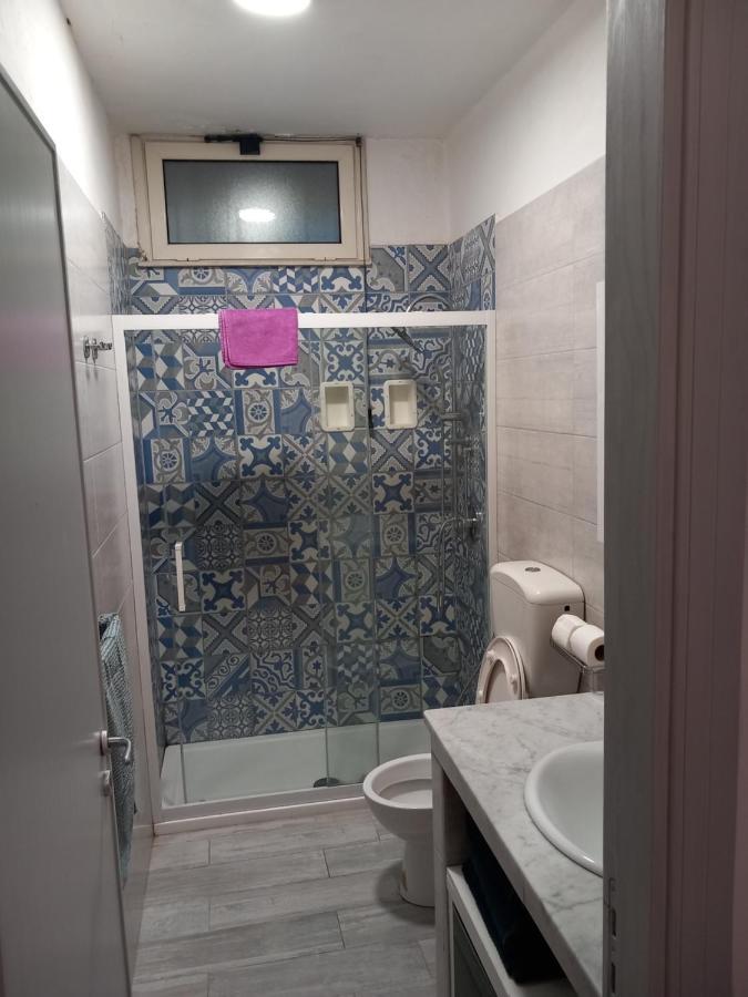 Appartamenti Cavarretta Seminterrati Мондело Стая снимка