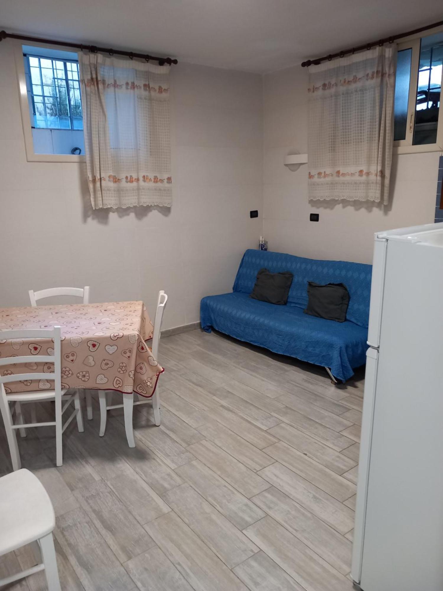 Appartamenti Cavarretta Seminterrati Мондело Стая снимка